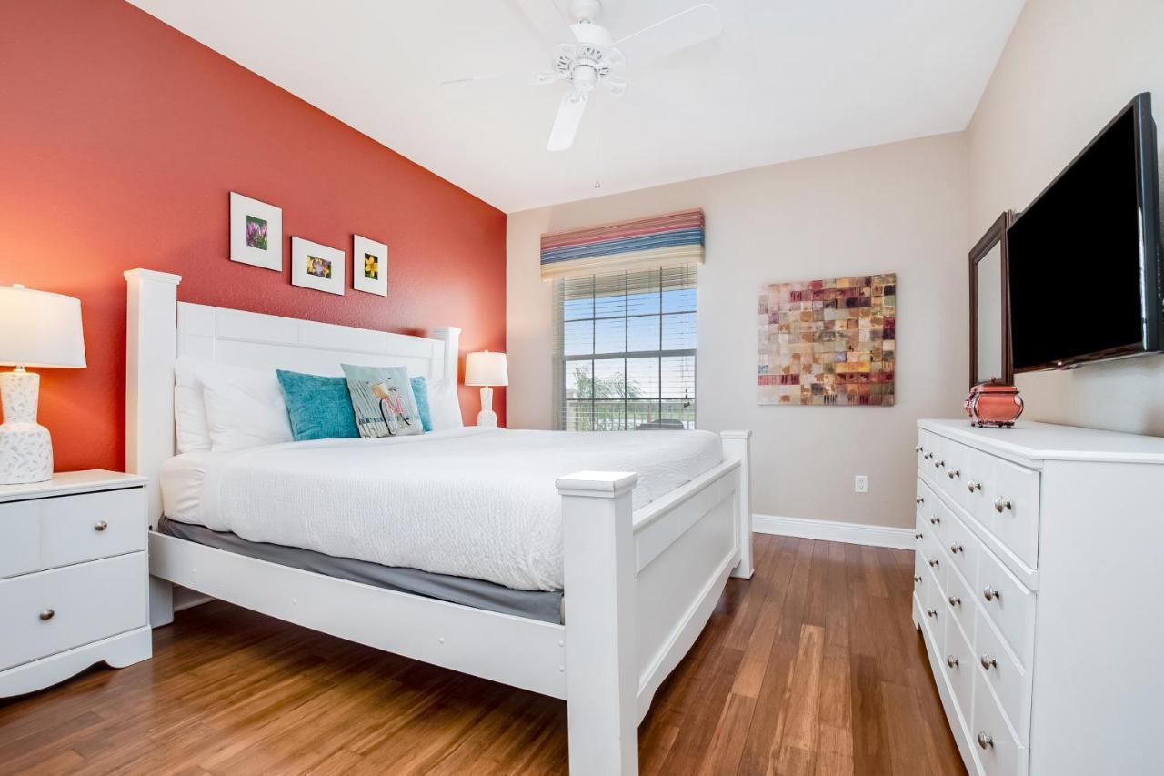 Spectacular Lakeview Condo, Near Wdw & Universal Apartment Orlando
