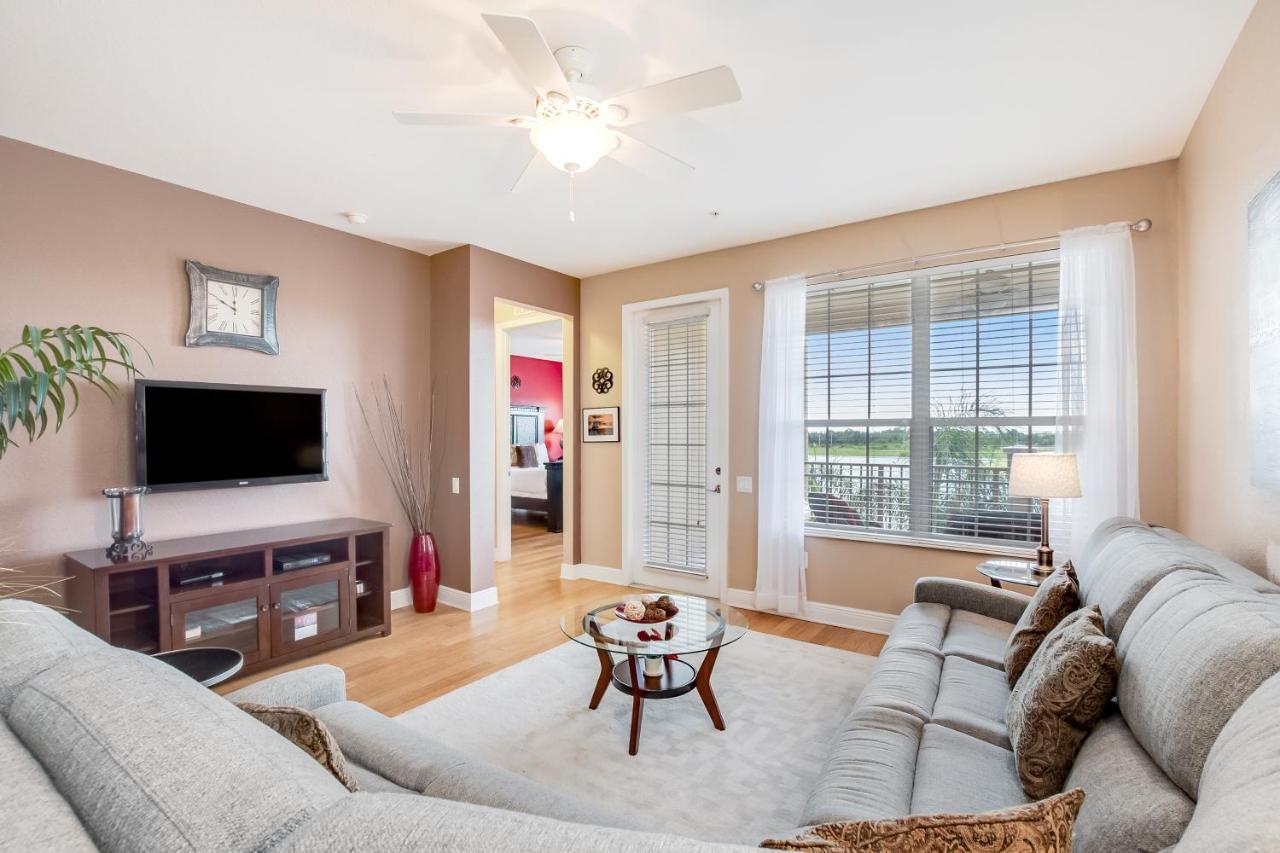 Apartment Spectacular Lakeview Condo, Near Wdw & Universal Orlando