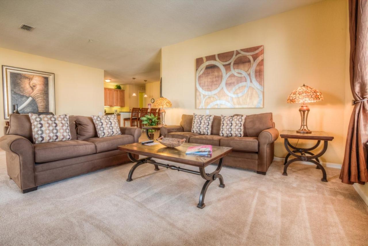 Luxurious Wprivate Balcony Amazing View Apartment