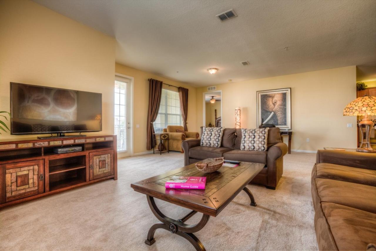 Luxurious Wprivate Balcony Amazing View