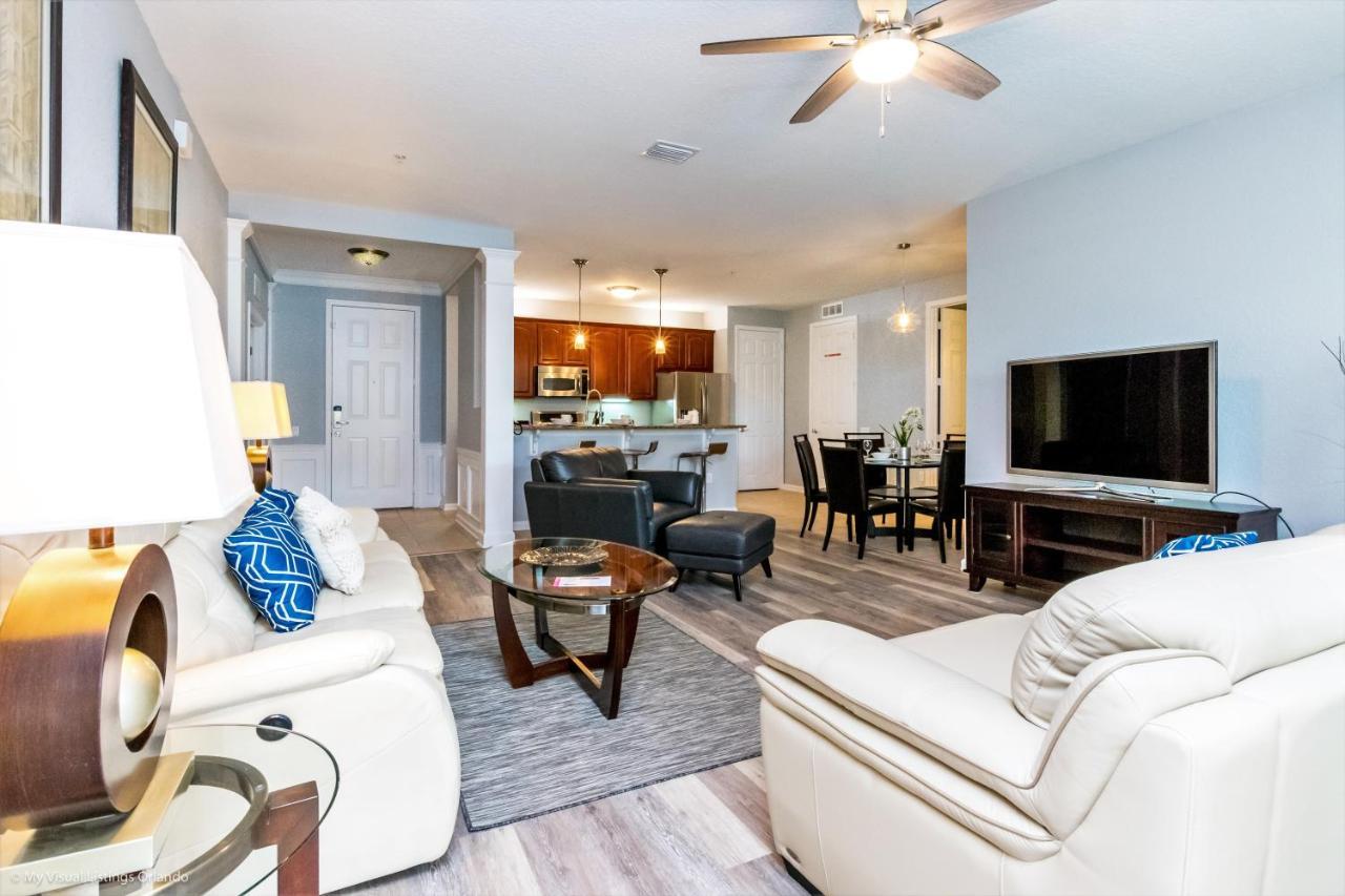 Beautiful W Private Balcony Near Universal Apartment