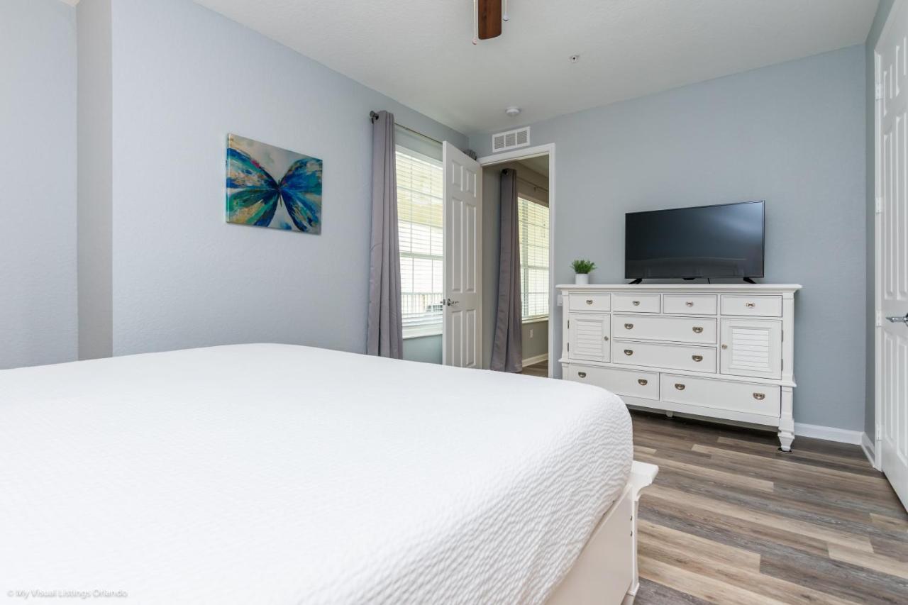 Beautiful W Private Balcony Near Universal Apartment