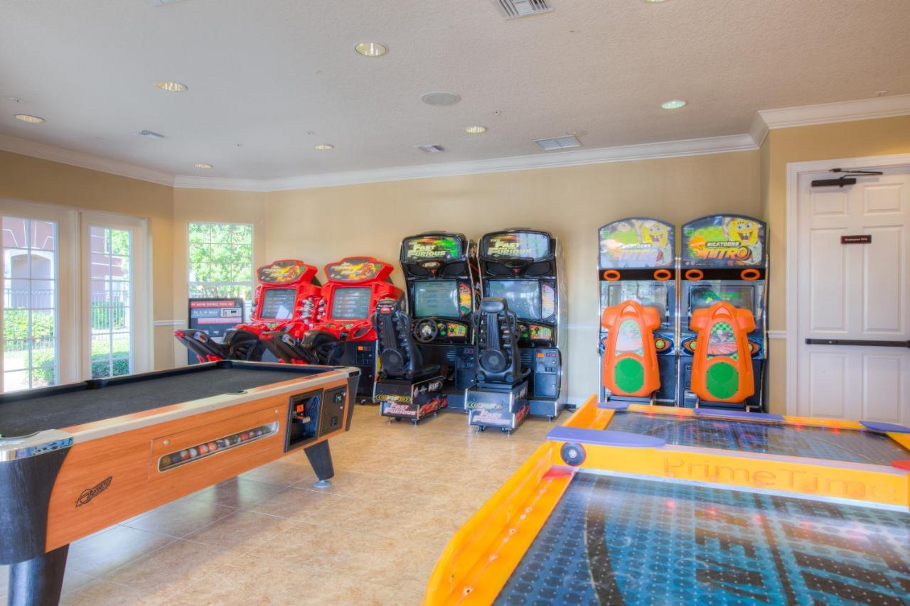 Updated Vista Cay Townhome, 10 Min From Universal Holiday home *
