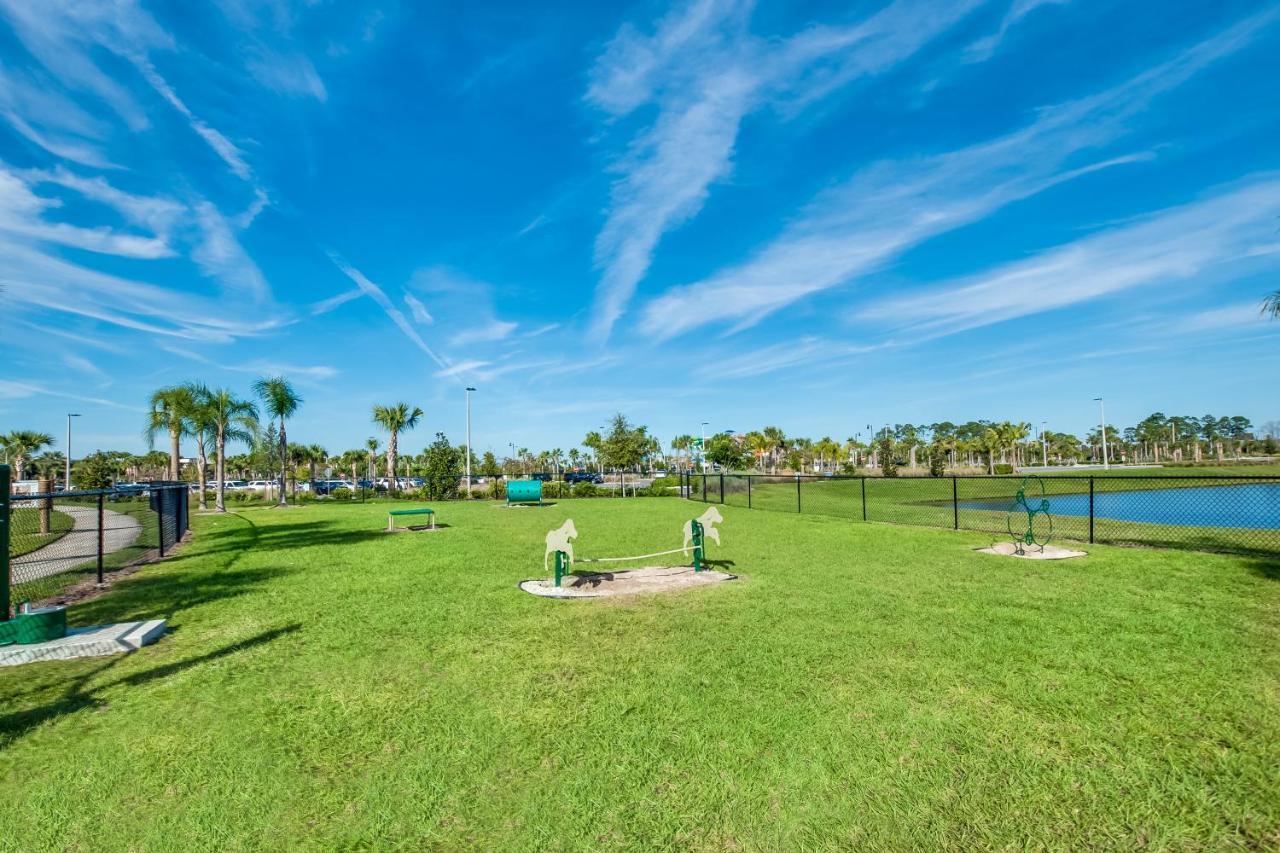 Large Margaritaville W Private Pool View Holiday home *