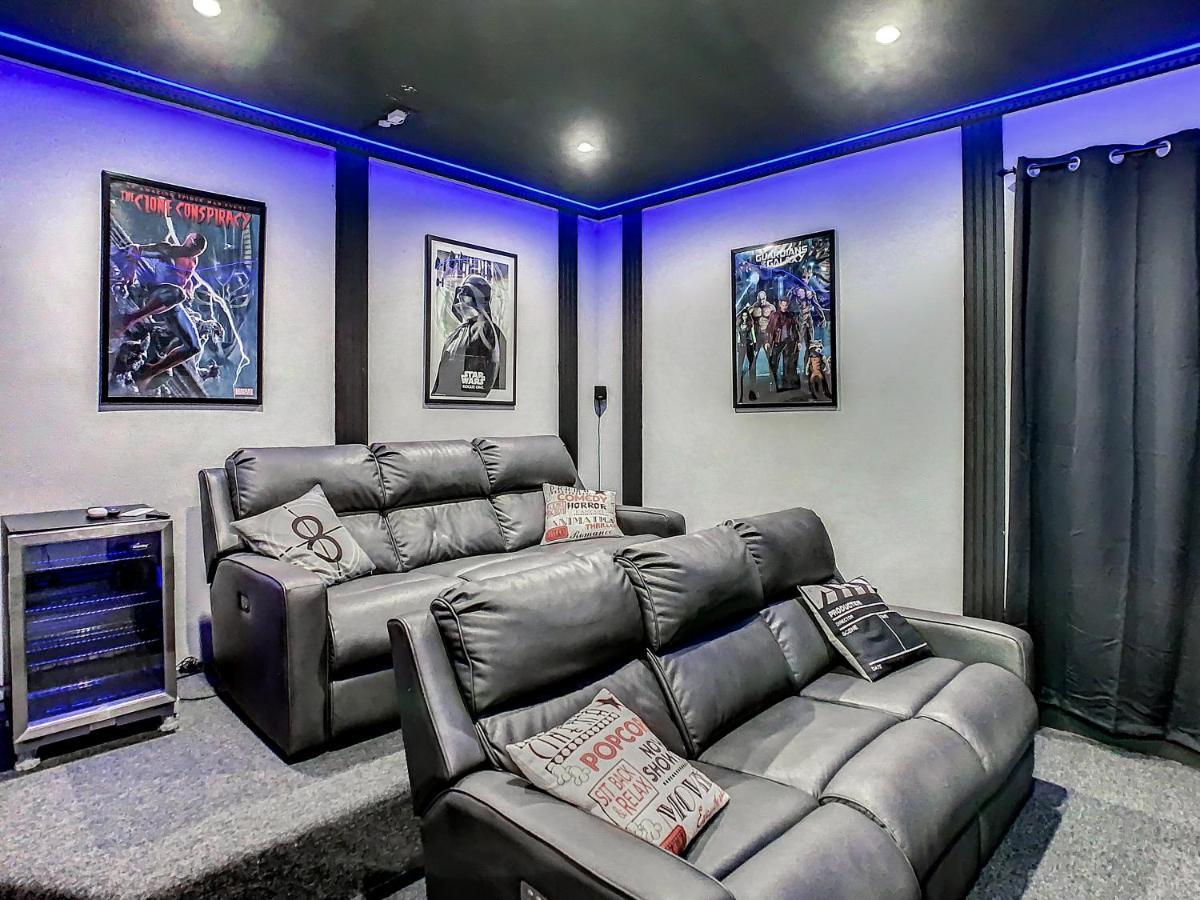 7 Bdr Family Themed With Mario Games And Free Pool Heat Holiday home Orlando