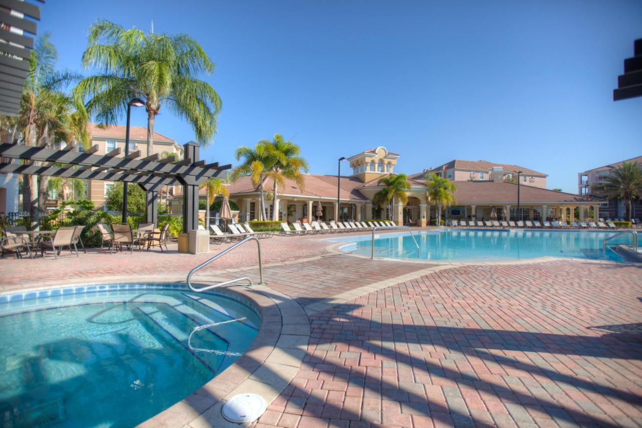 4814 Cayview Avenue #401 Apartment *