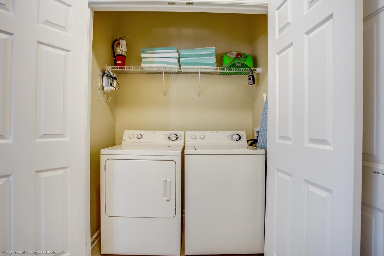 Apartment 4814 Cayview Avenue #401 *