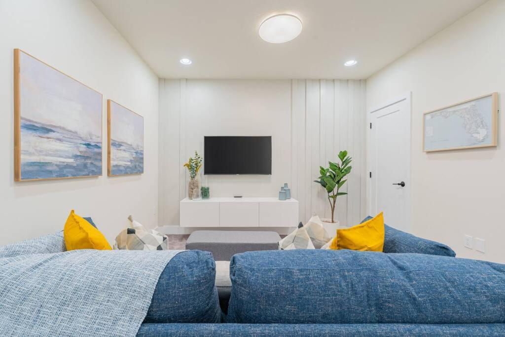 **brand New** Luxurious Decor Townhouse With Private Pool Hit17145 Holiday home *