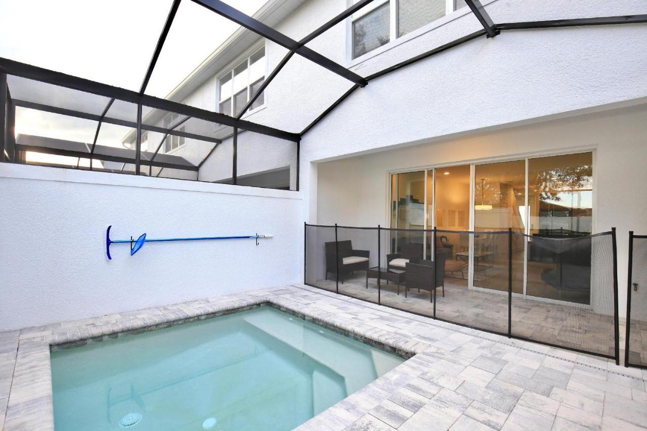 Great 4 Bedroom Townhouse In Lux Hidden Forest, With Private Pool! Orlando