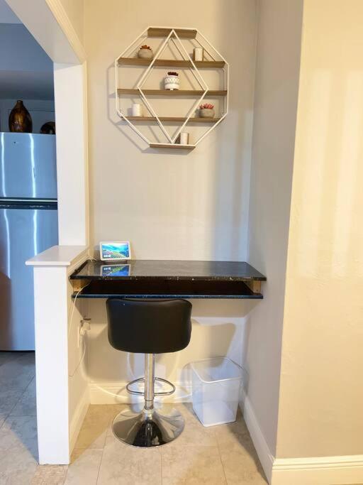 Casita, King Bd/sofa Bd/bth/kitch/netflix Disney+ Apartment *
