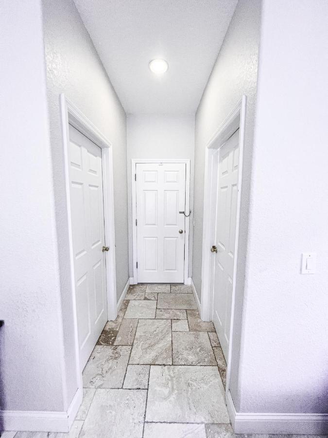 My Second - High Grove - * Orlando