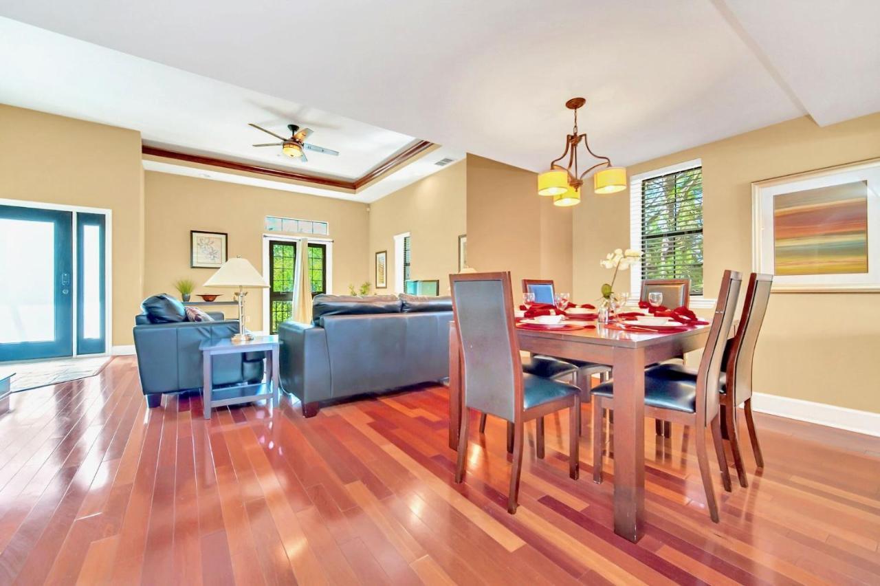 Apartment Lovely 4br Townhome With Access Near *