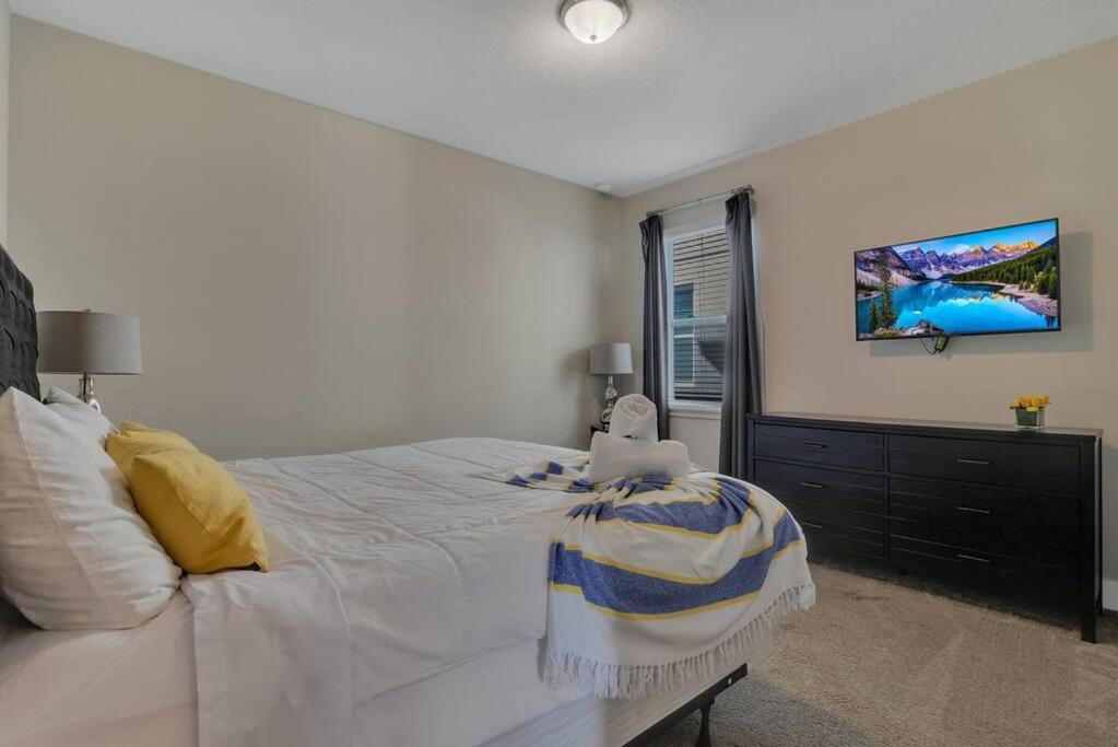 Villa 451-luxury Wmovie Theater And Arcade Orlando