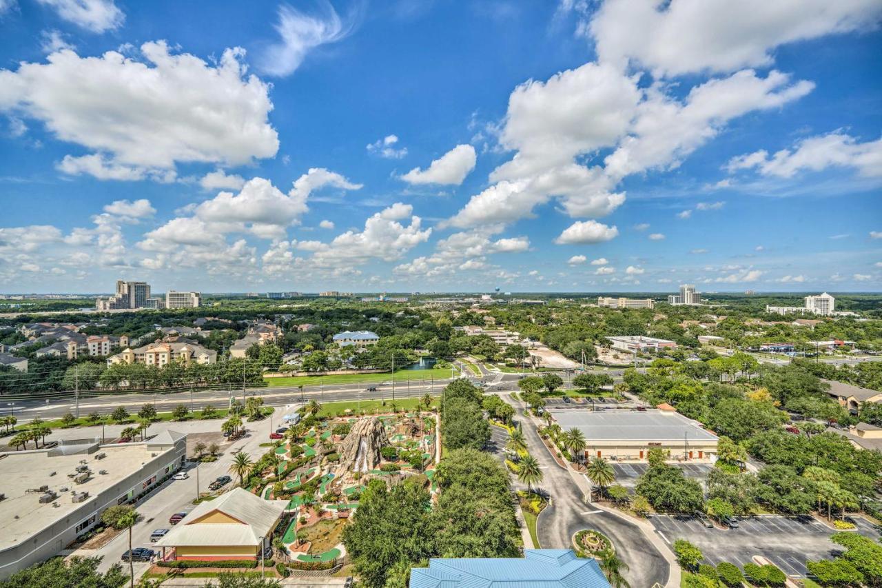 Sunny With Balcony About 1 Mi To Disney! Apartment Orlando