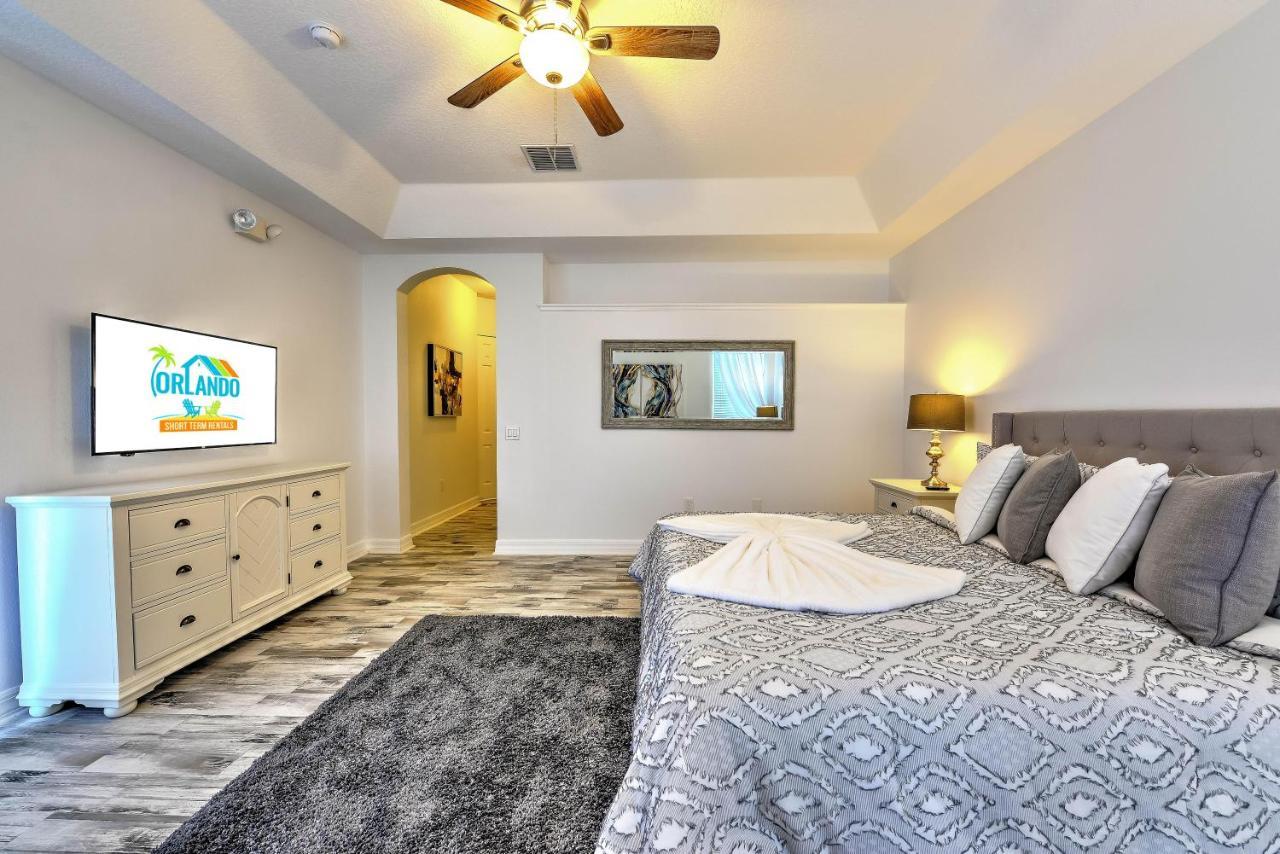 Private Pool, Game Room, Near And Universal!!