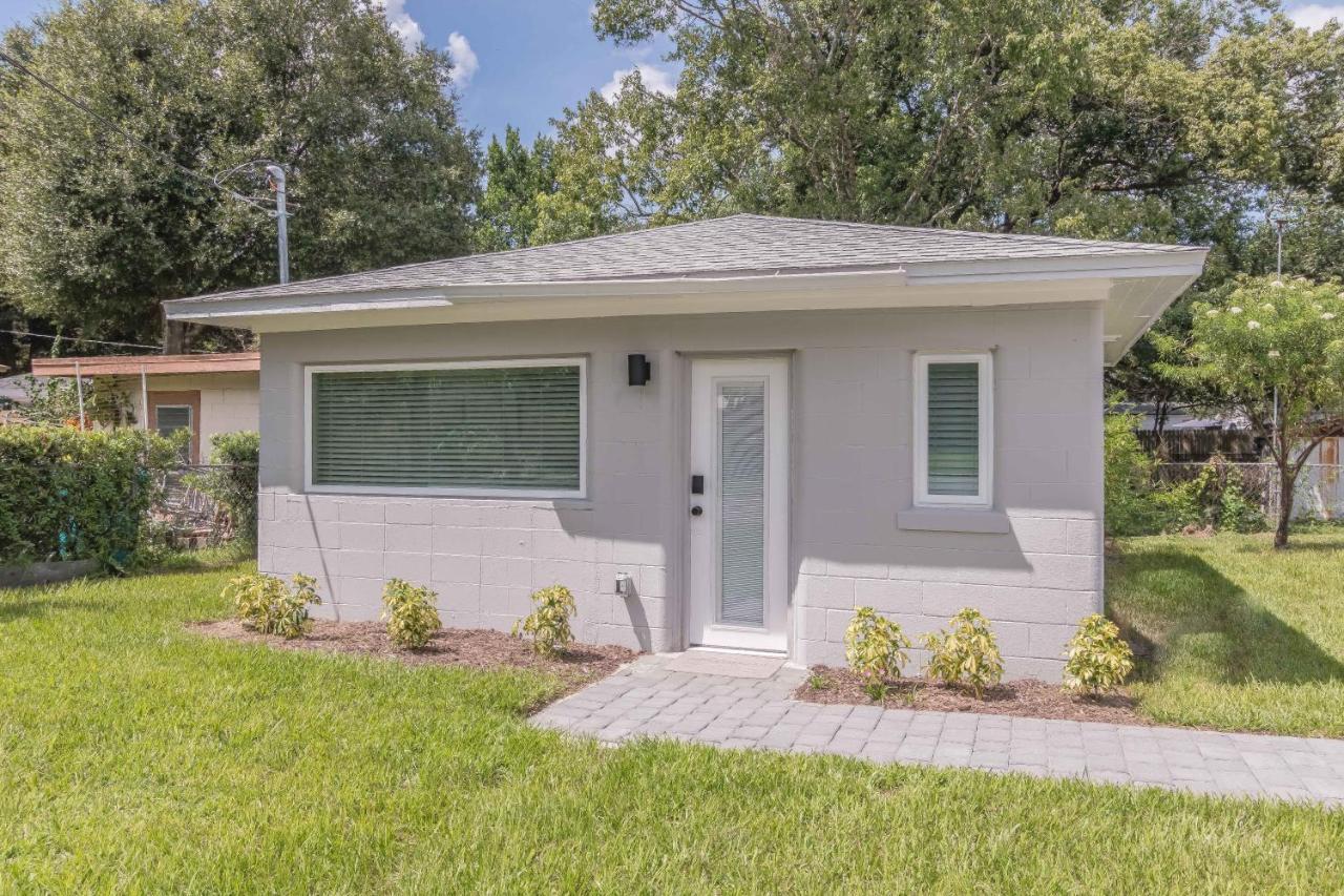 Guest house Luxury Tiny 2 Miles From Downtown