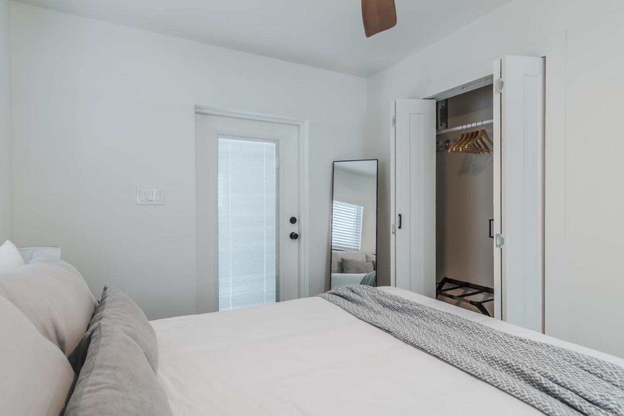 Luxury Tiny 2 Miles From Downtown Guest house Orlando