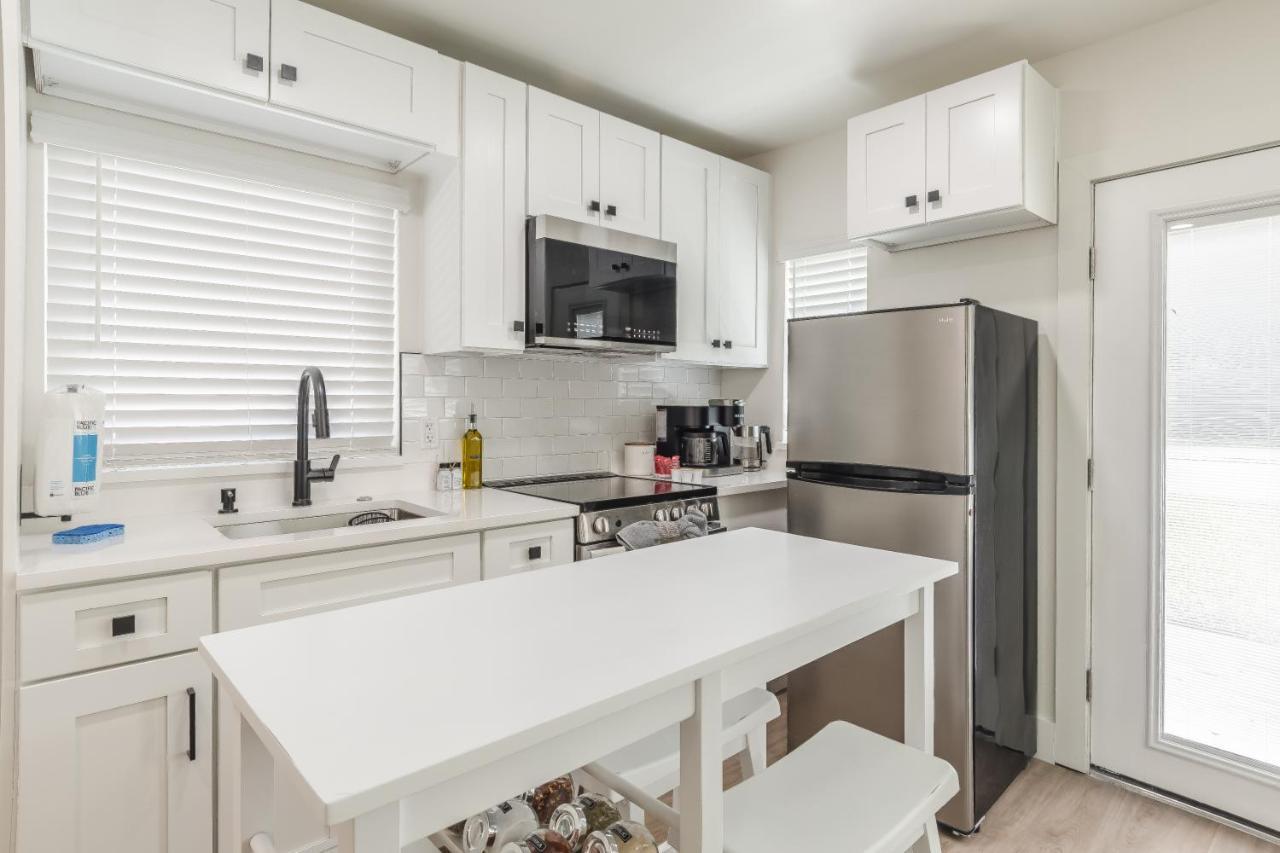 Luxury Tiny 2 Miles From Downtown