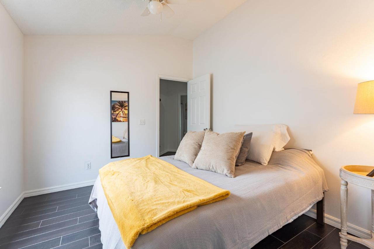 East Getaway - 3br/2bth - *pool *parking
