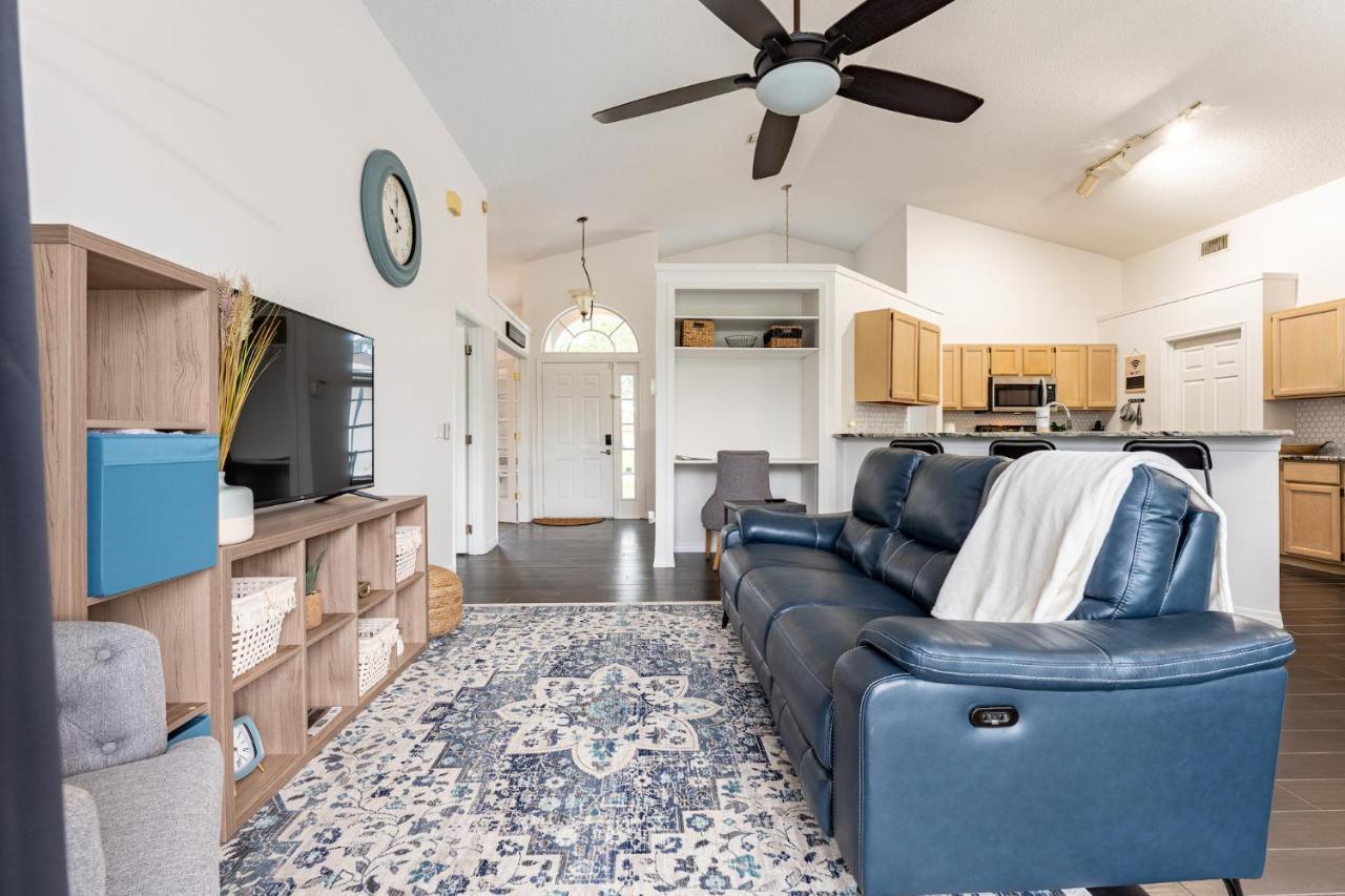 East Getaway - 3br/2bth - *pool *parking