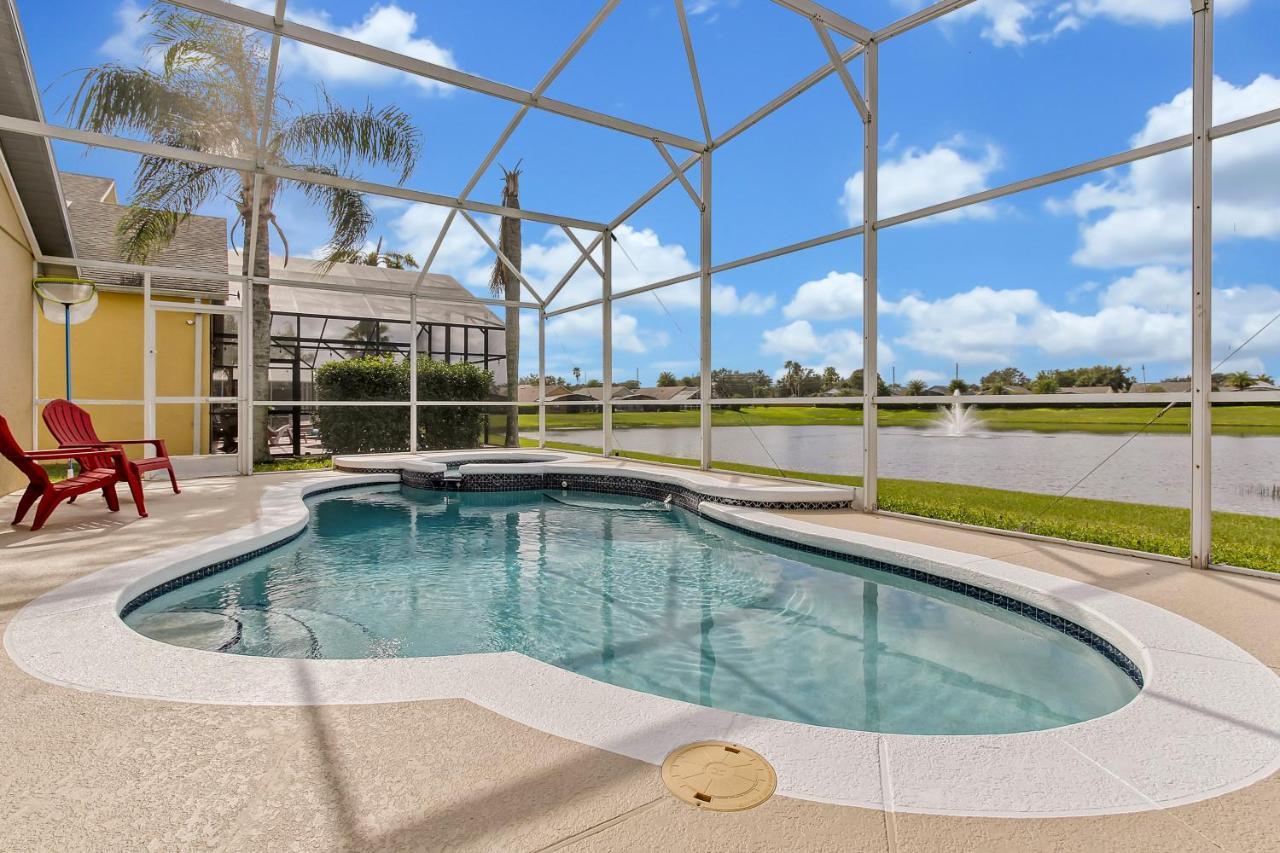 Star Oasis - 4 Bed Family Pool
