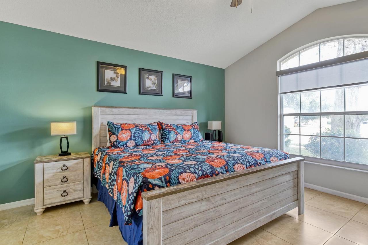 Star Oasis - 4 Bed Family Pool