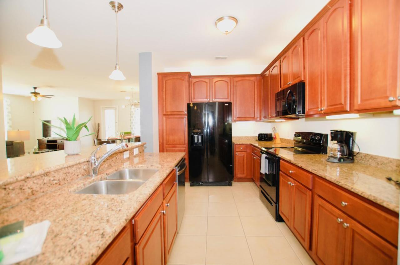 Vista Cay Luxury 4 Bedroom Apartment Orlando