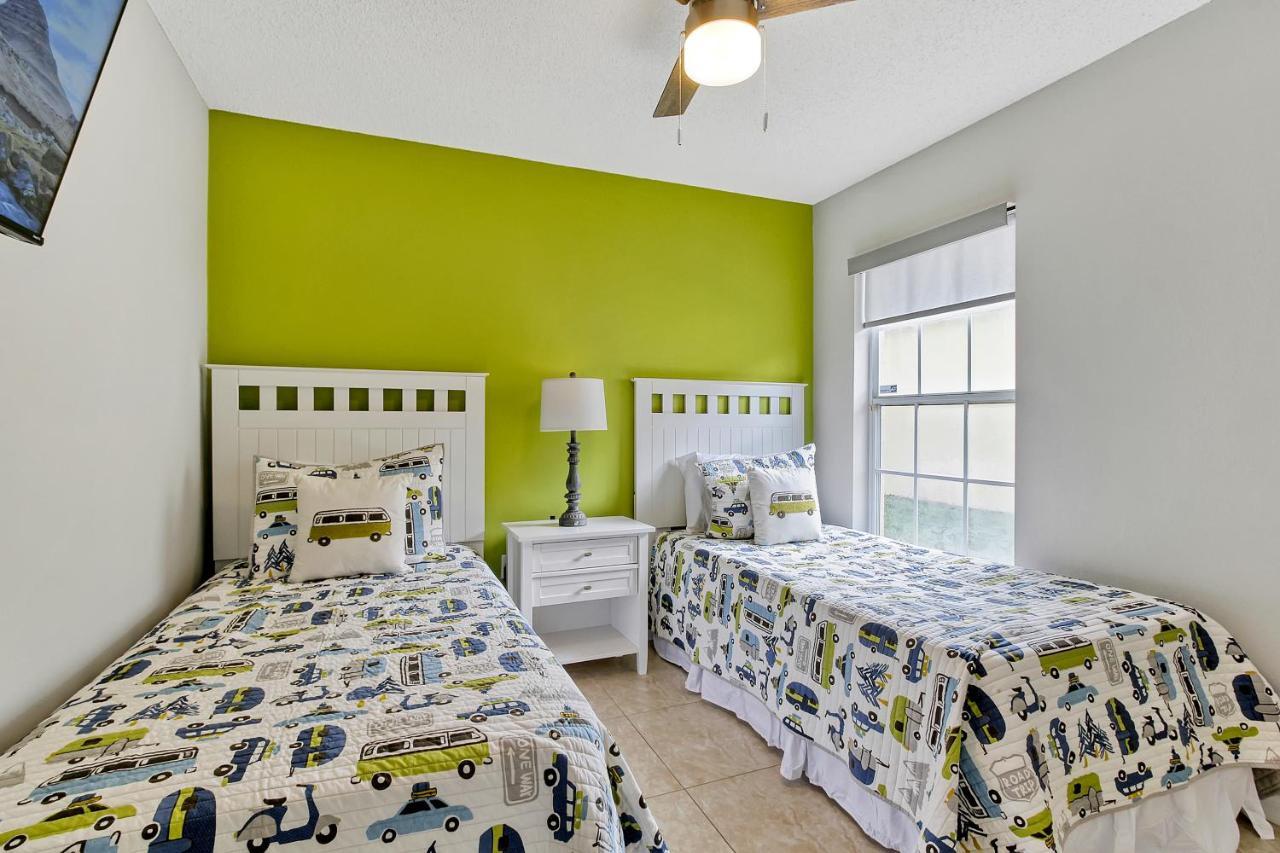 Star Oasis - 4 Bed Family Pool *