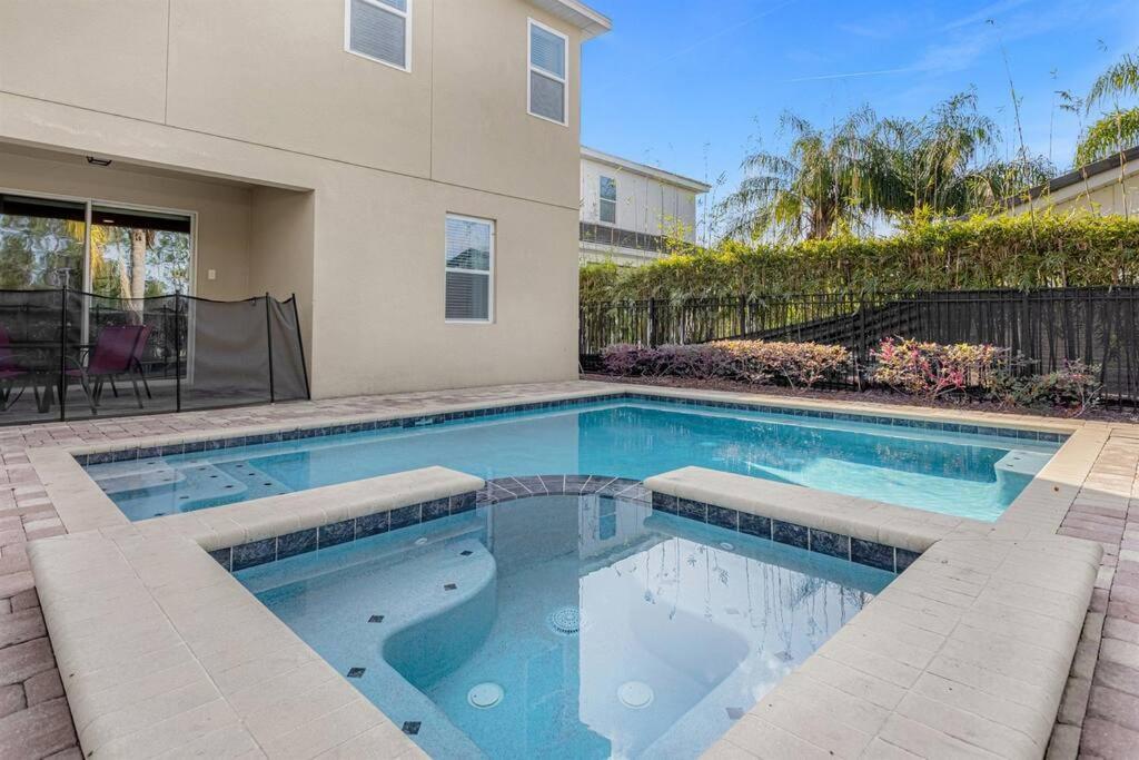 561 Villa- Pool Spa- New Listing * Orlando