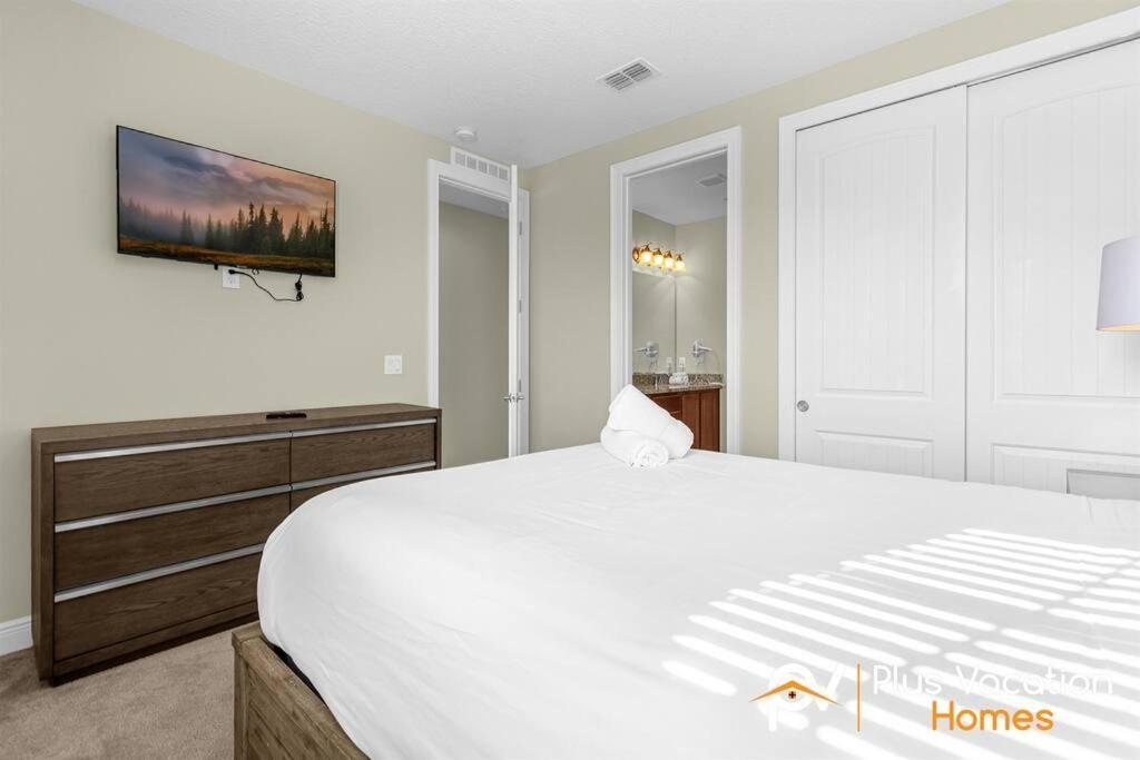 561 Villa- Pool Spa- New Listing Holiday home