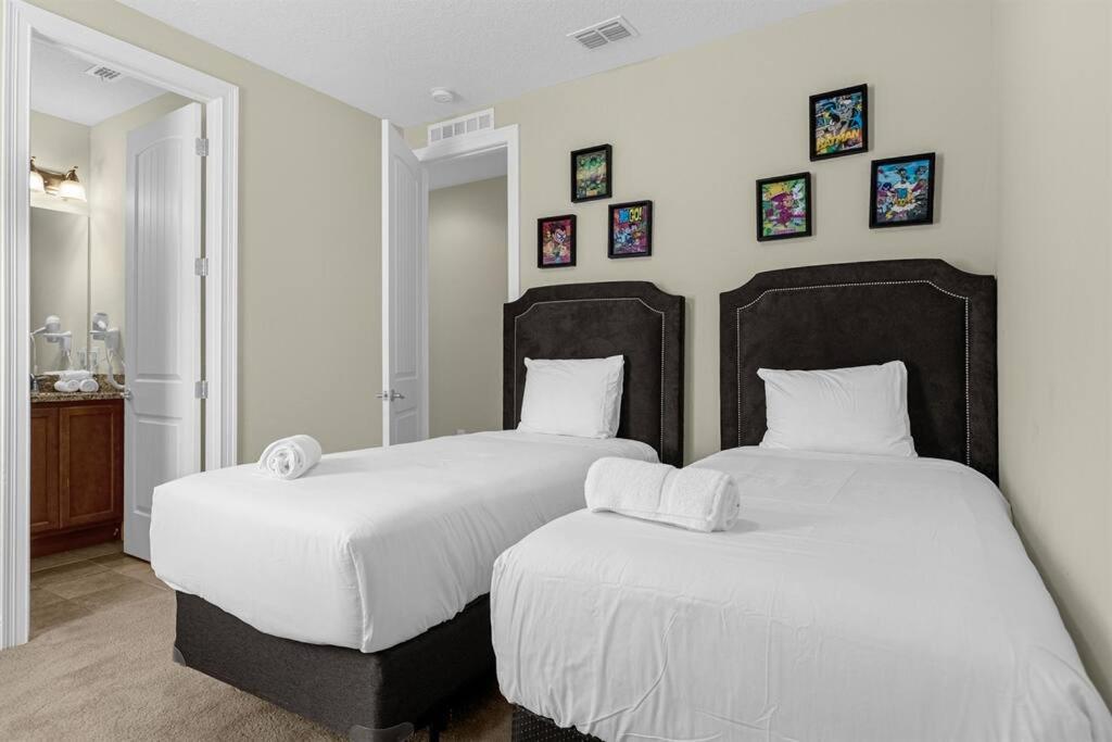 561 Villa- Pool Spa- New Listing Orlando