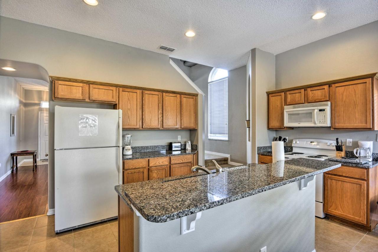 Clermont With Pool - 10 Mi To Disney! Holiday home