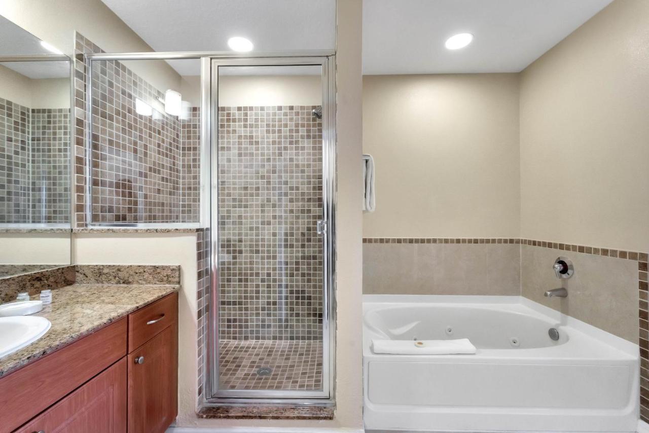 Apartment The Point, Lux 4 Min From Universal Orlando