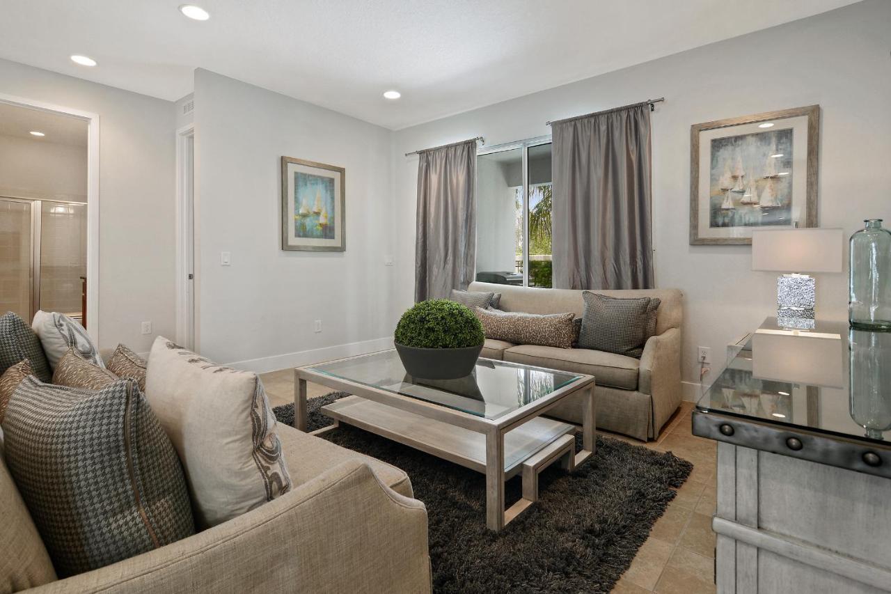 Eight Bedrooms With Pool & 481 * Orlando