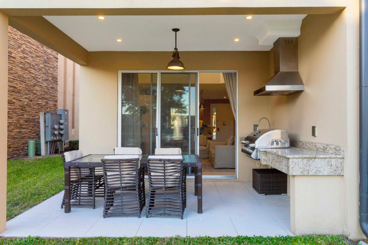 Stunning 4bd Close To @ Magic Village 7614 Holiday home *