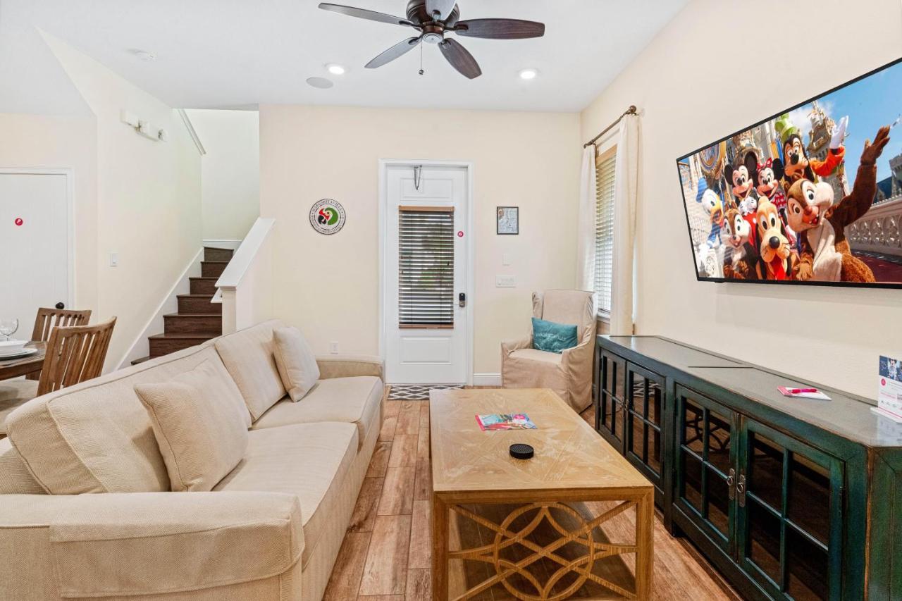 3000 Latitude Lane Holiday home *
