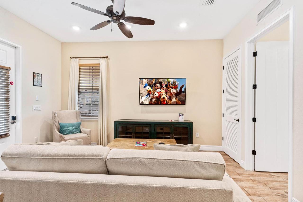 3000 Latitude Lane Holiday home