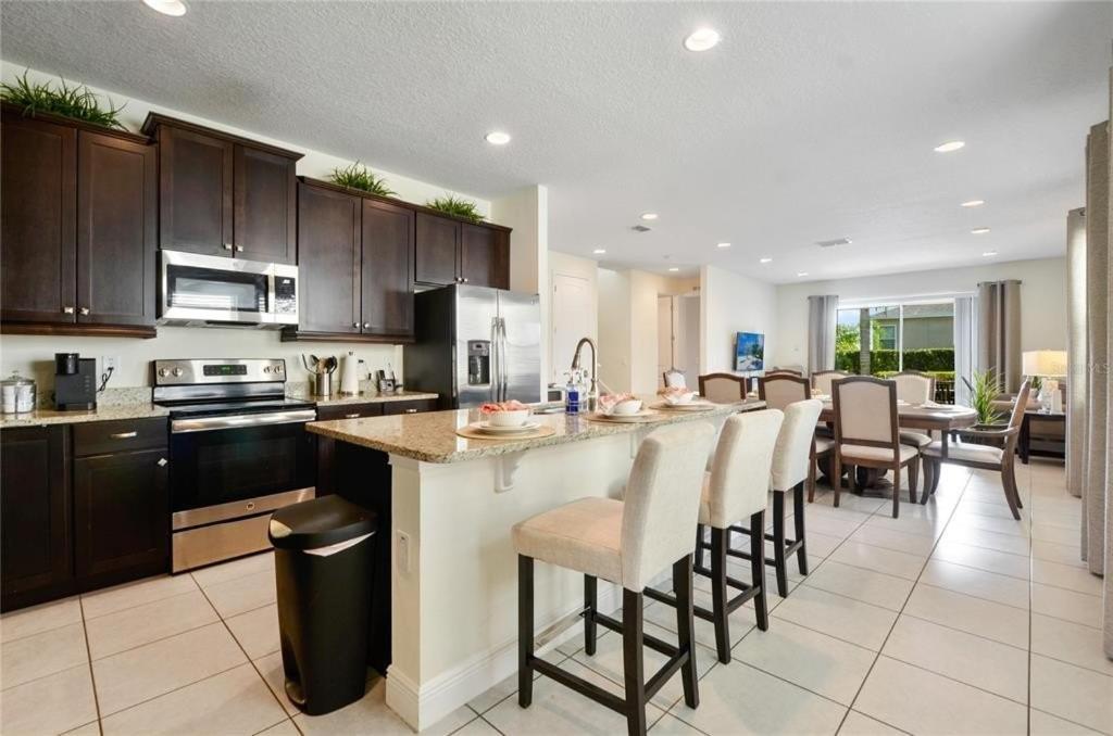 Holiday home 7594 Oasis Villa- Perfect Getaway For Large Groups *