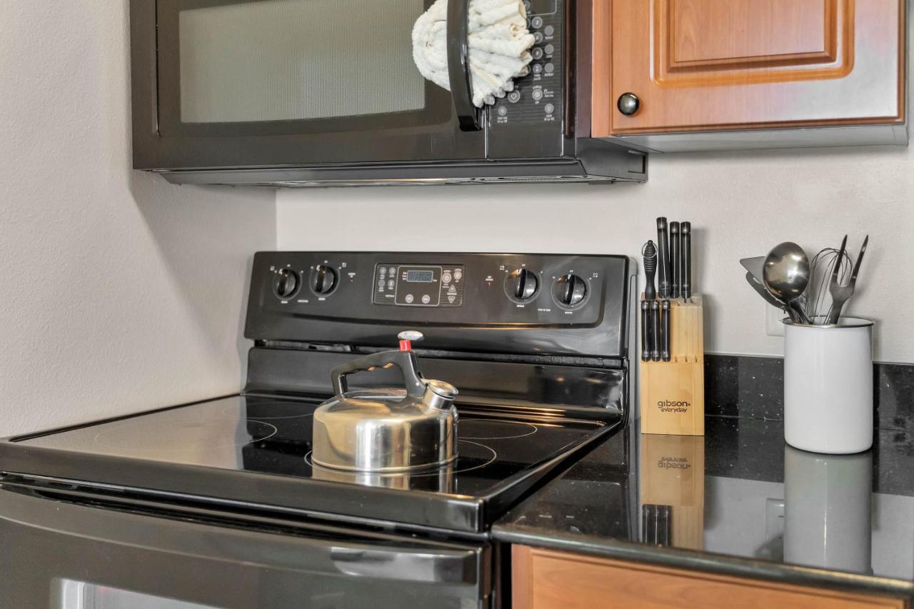 Apartment The Point, Lux 4 Min From Universal Orlando