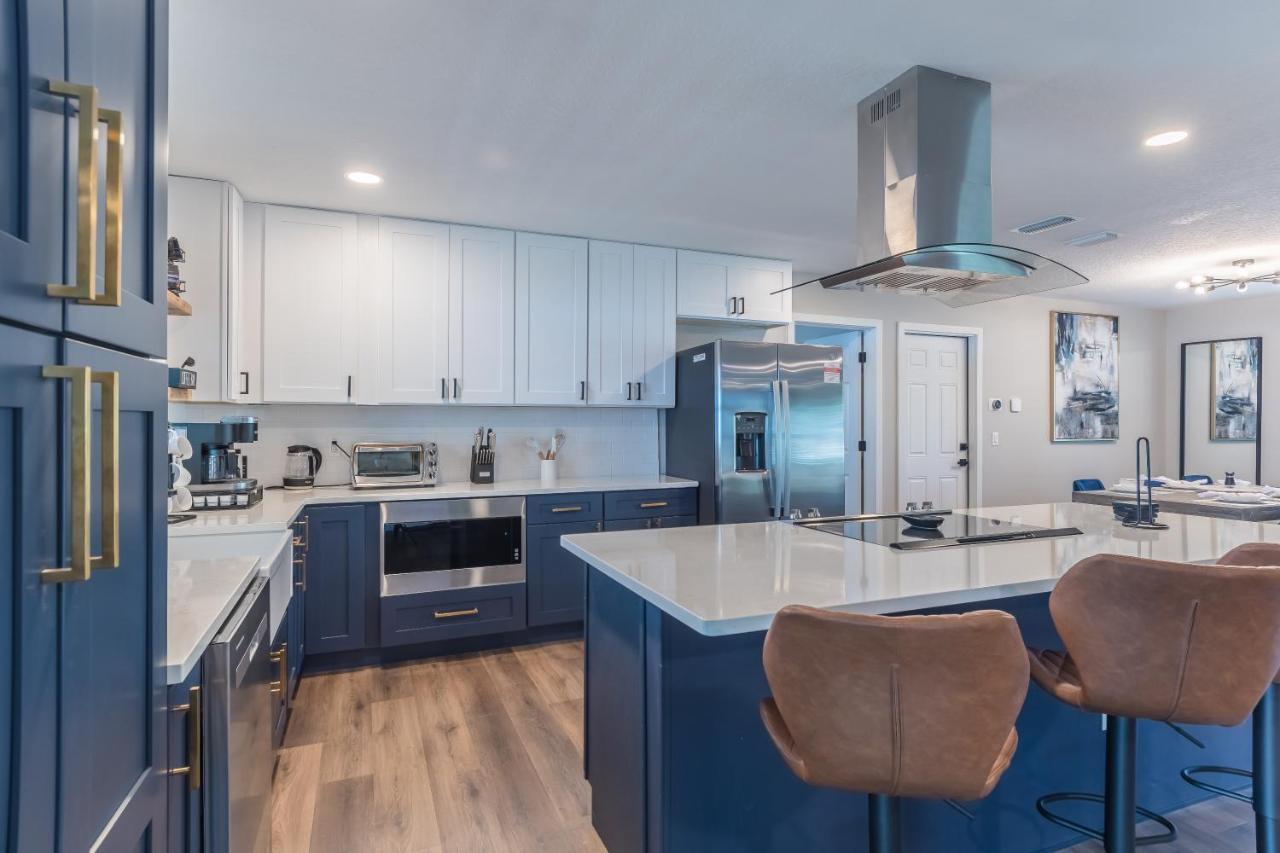 House Retreat Near Downtown, Disney, Universal And Airport Holiday home