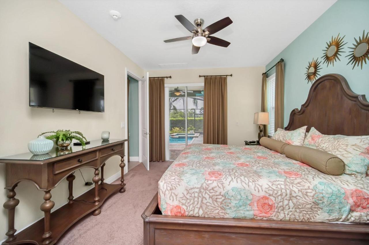 Spacious 8br Family House With Private Caged Pool And Full Size Crib Near Orlando