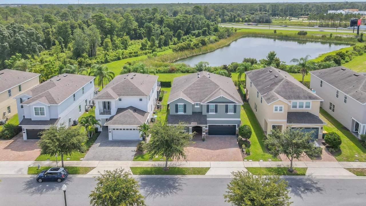 Spacious 8br Family House With Private Caged Pool And Full Size Crib Near Holiday home Orlando