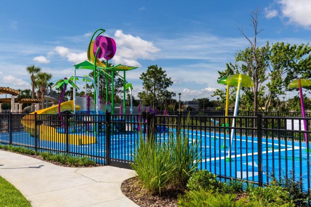 Windsor Hills 5 Bed, 5 Bath 2500 * Orlando