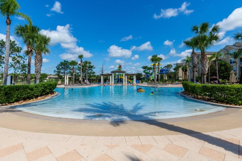 Holiday home Private Pool, Spacious Game For The Kids! *
