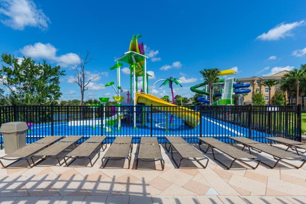 Holiday home Private Pool, Spacious Game For The Kids!