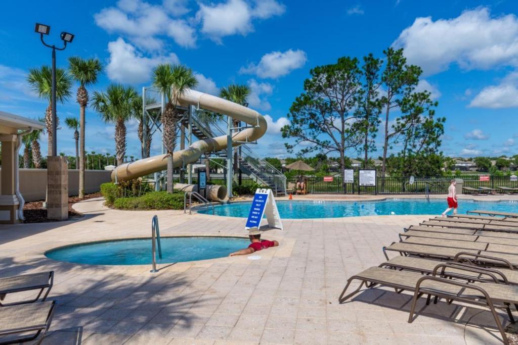 Villa Windsor Hills 5 Bed, 5 Bath 2500 Orlando