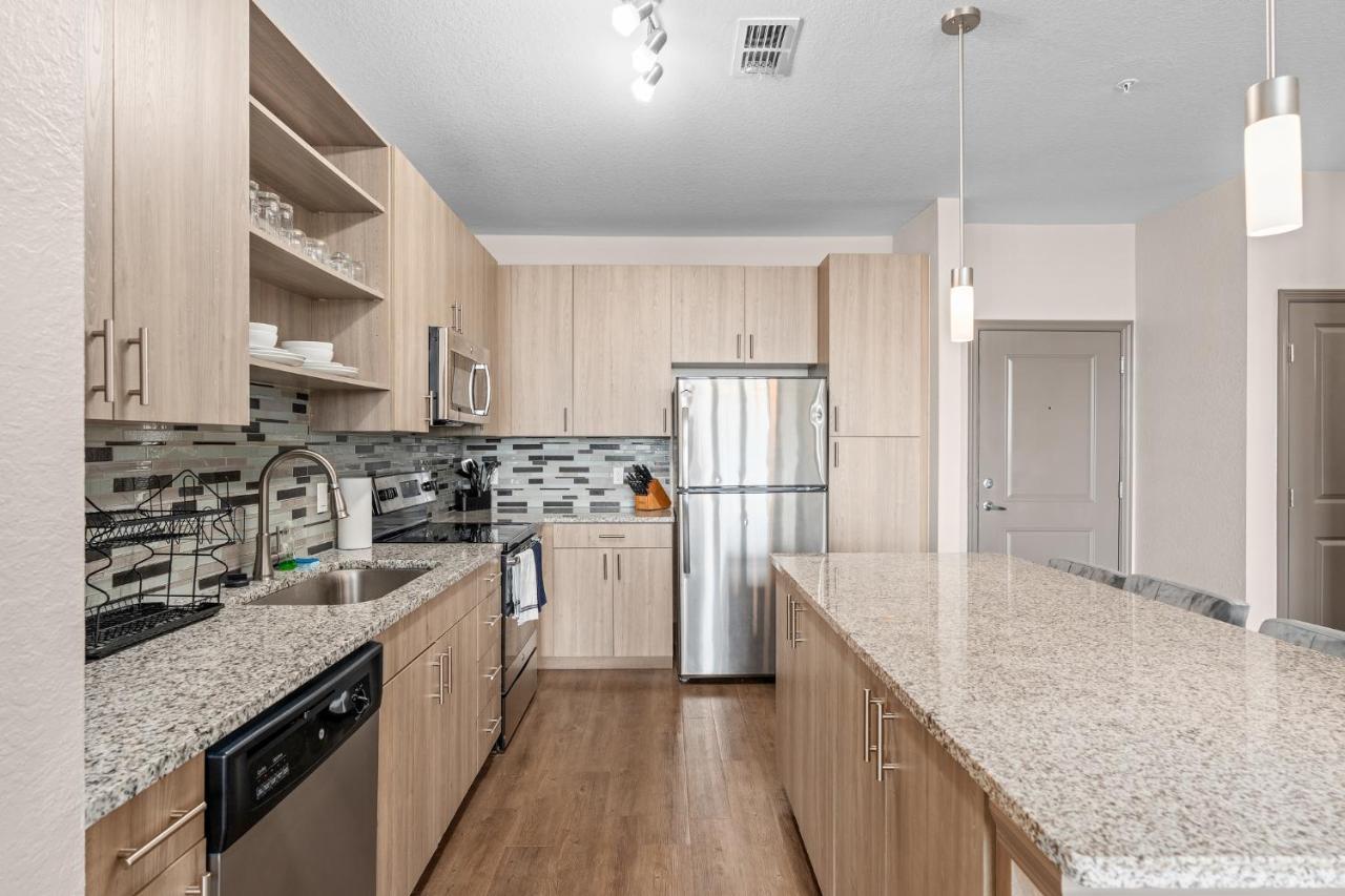 2br 2ba In Orlando
