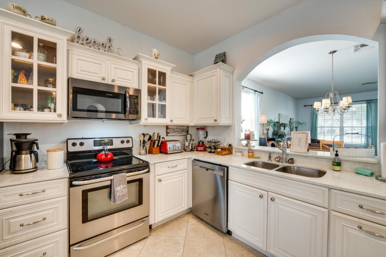 Spacious In Gated Resort, 2 Mi To Disney!