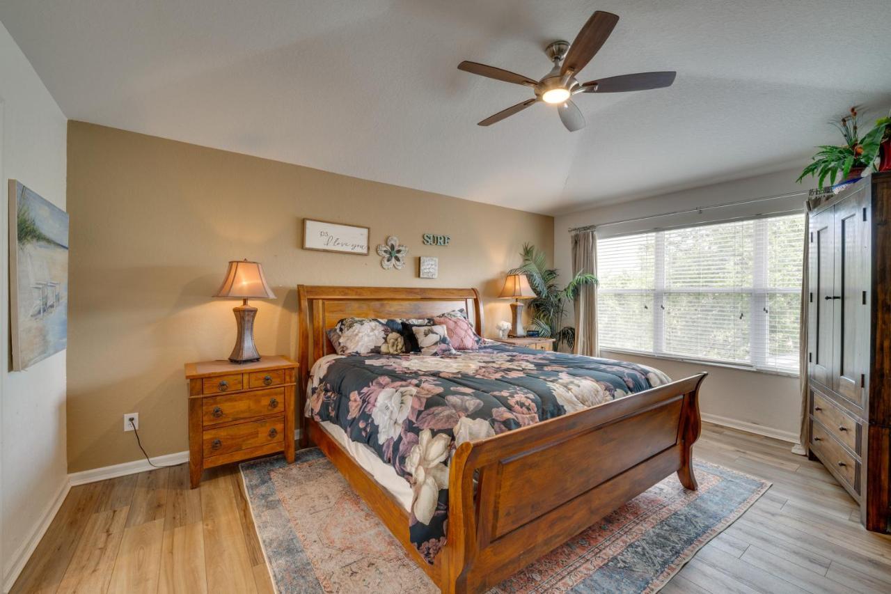 Spacious In Gated Resort, 2 Mi To Disney! Holiday home Orlando