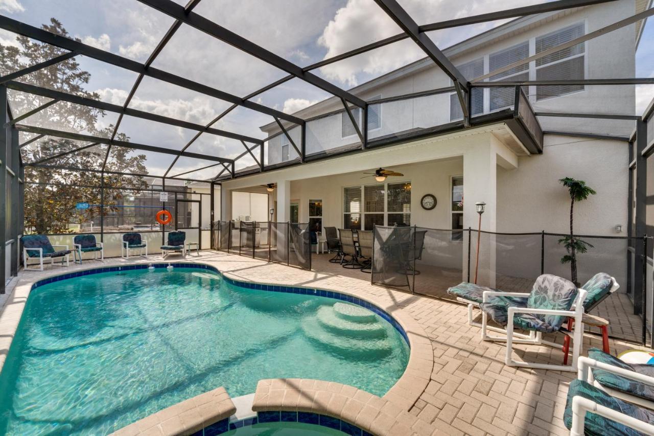 Spacious In Gated Resort, 2 Mi To Disney! Orlando